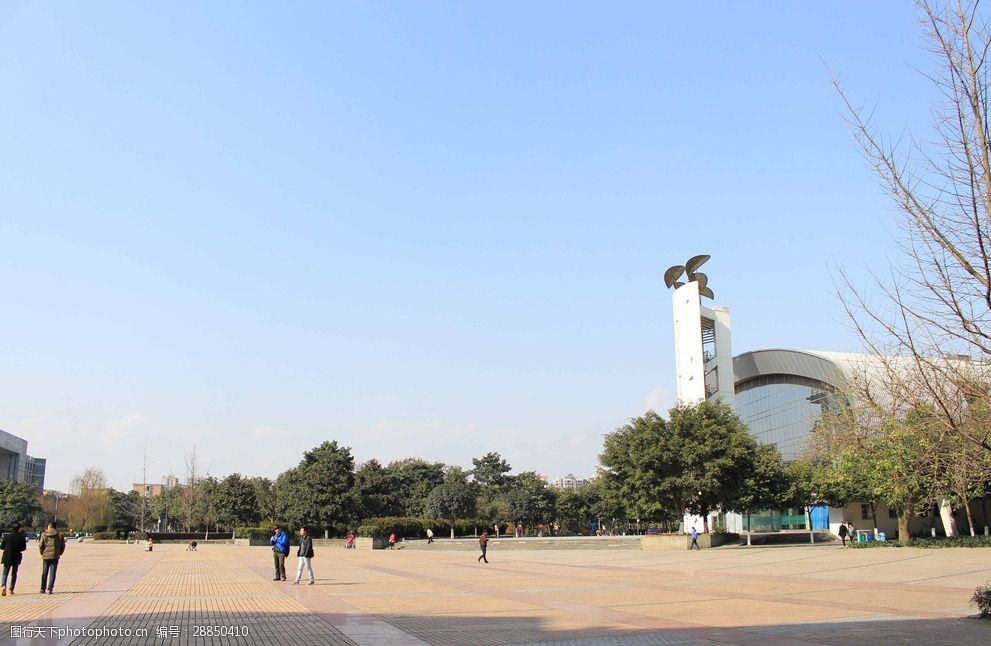关键词:西南石油大学风景 西南石油大学 校园风景 体育馆 新都大学