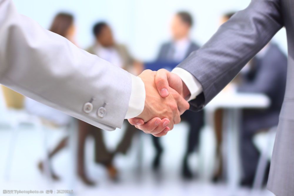 握手的商业团队图片素材 商业人物 商务金融 职业男士 商业团队 握手