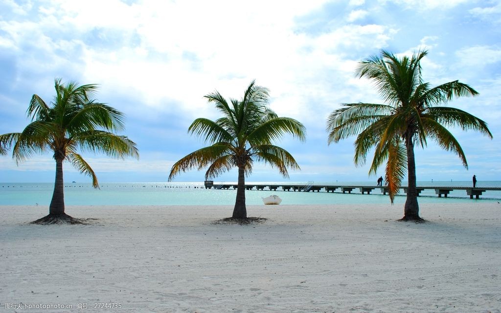 关键词:高清沙滩椰子树风景图片下载 海边 椰子树 度假 大海 海岸