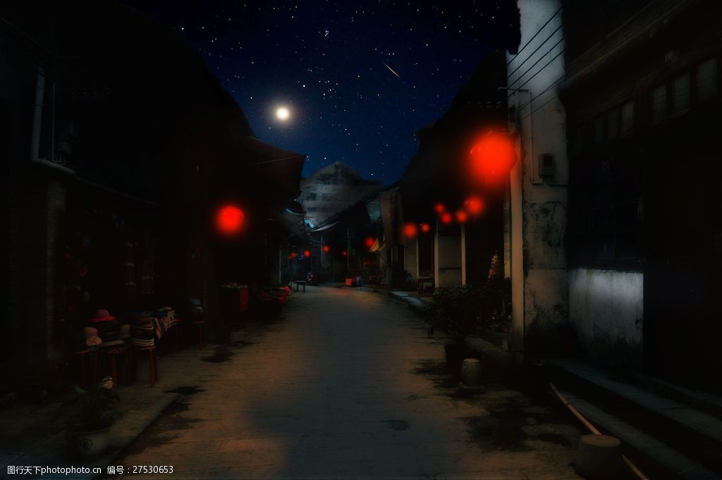 夜晚乡村街道风景图片
