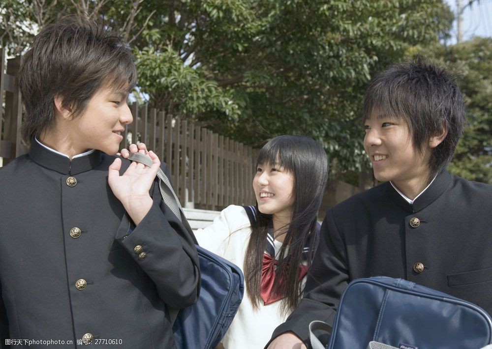 上学的男生女生图片素材 高中生活 高中生 中学 青年 美女 女孩 女生