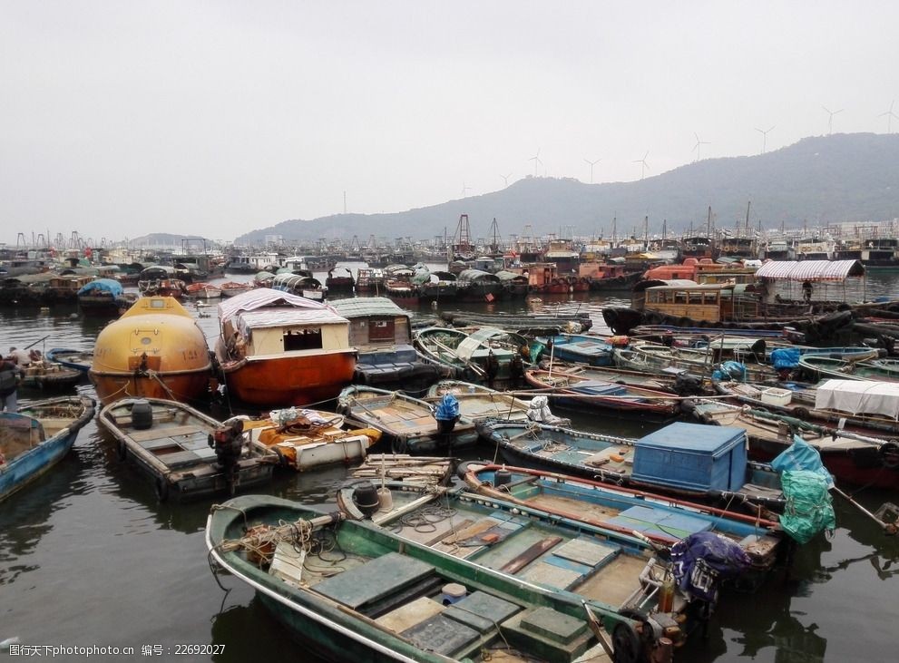 關鍵詞:漁港的漁船 漁港 漁船 海灣 漁民 碼頭 景色 攝影 生活百科