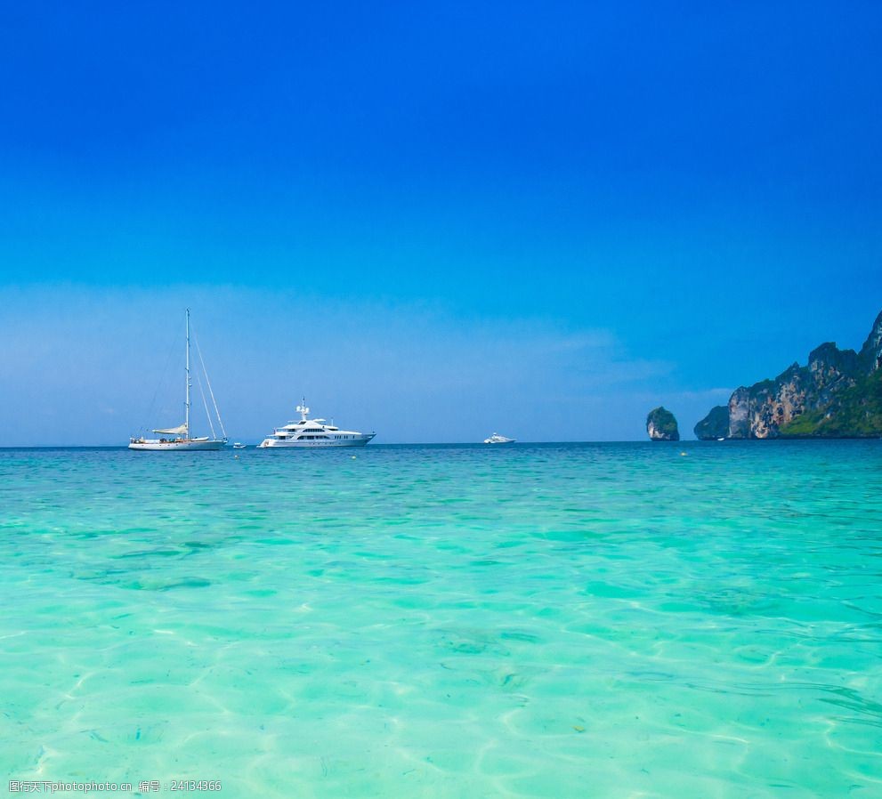 唯美的蓝天大海风景