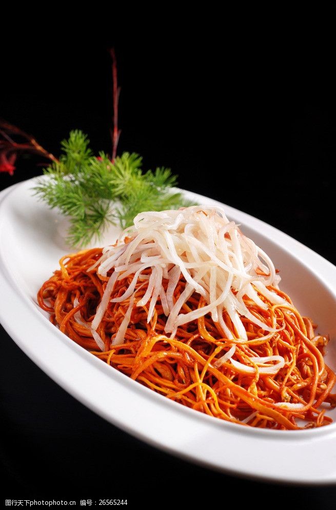 关键词:虫草花 拌耳丝 传统美食 餐饮美食 耳丝 猪耳朵 凉菜 摄影 300