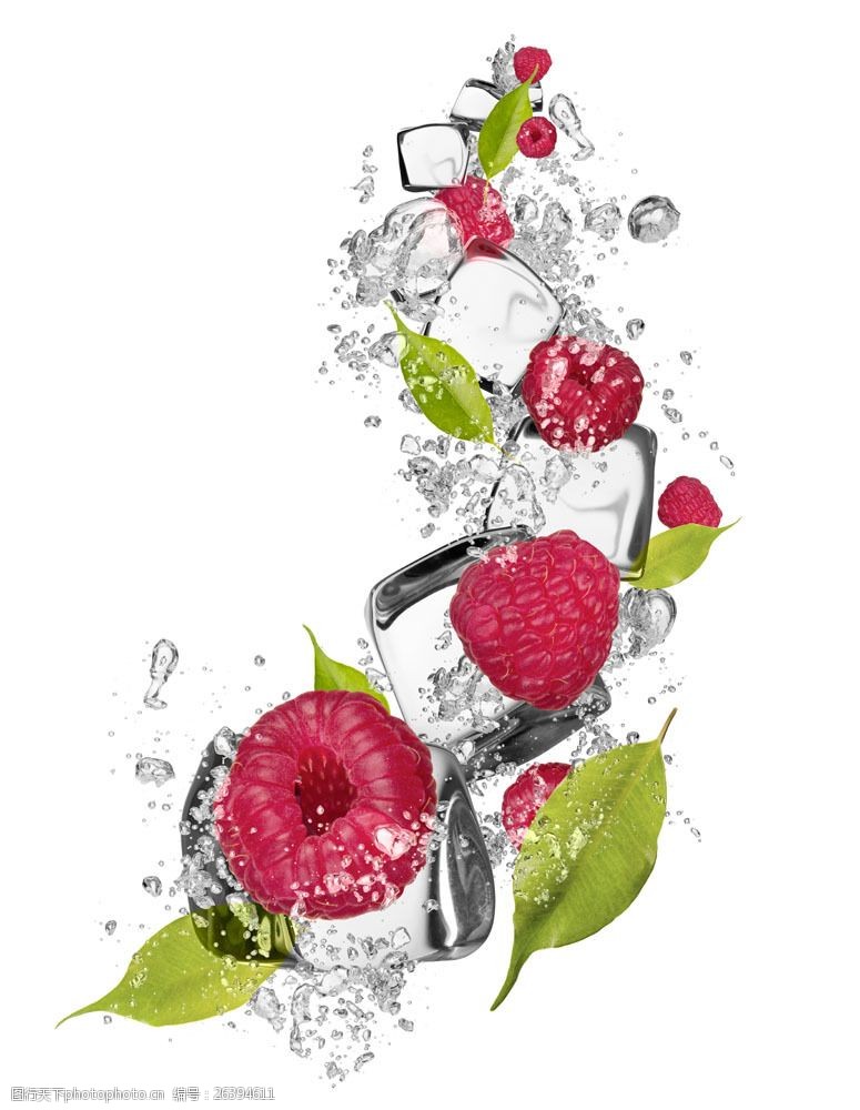 动感水花与冰块水果图片
