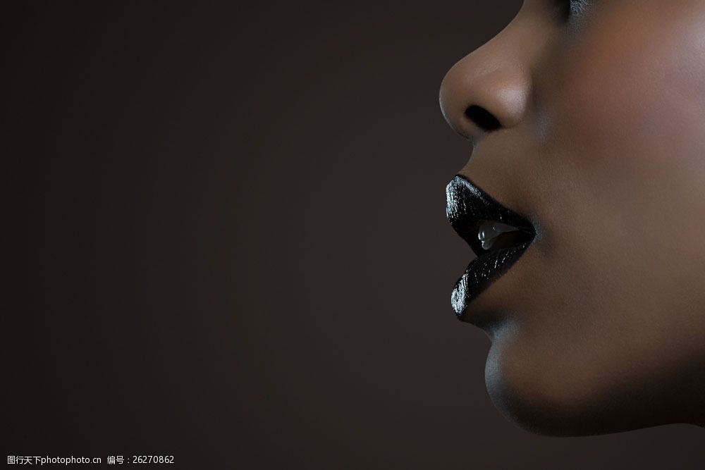 个性黑色嘴唇图片